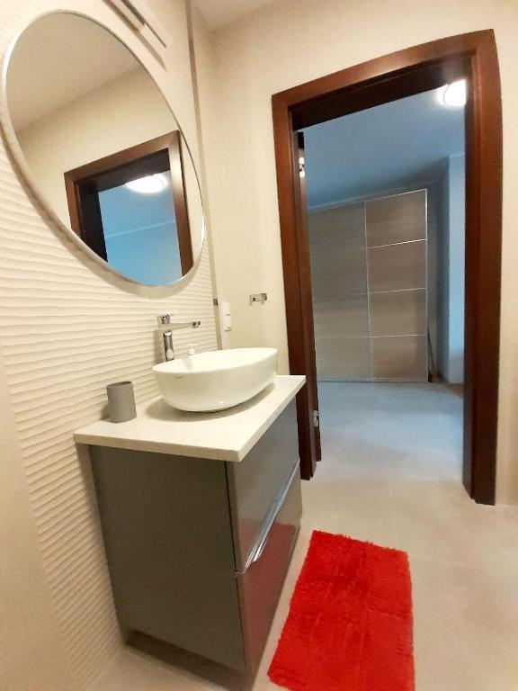 Studio Centrum Corona Rachunki Dla Firm, Osob Fiz Parking Przed Apart Kielce Luaran gambar